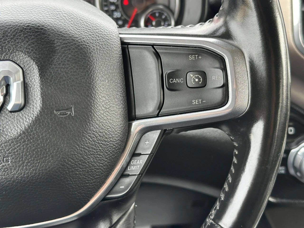 Used 2021 RAM 1500 Laramie image 30