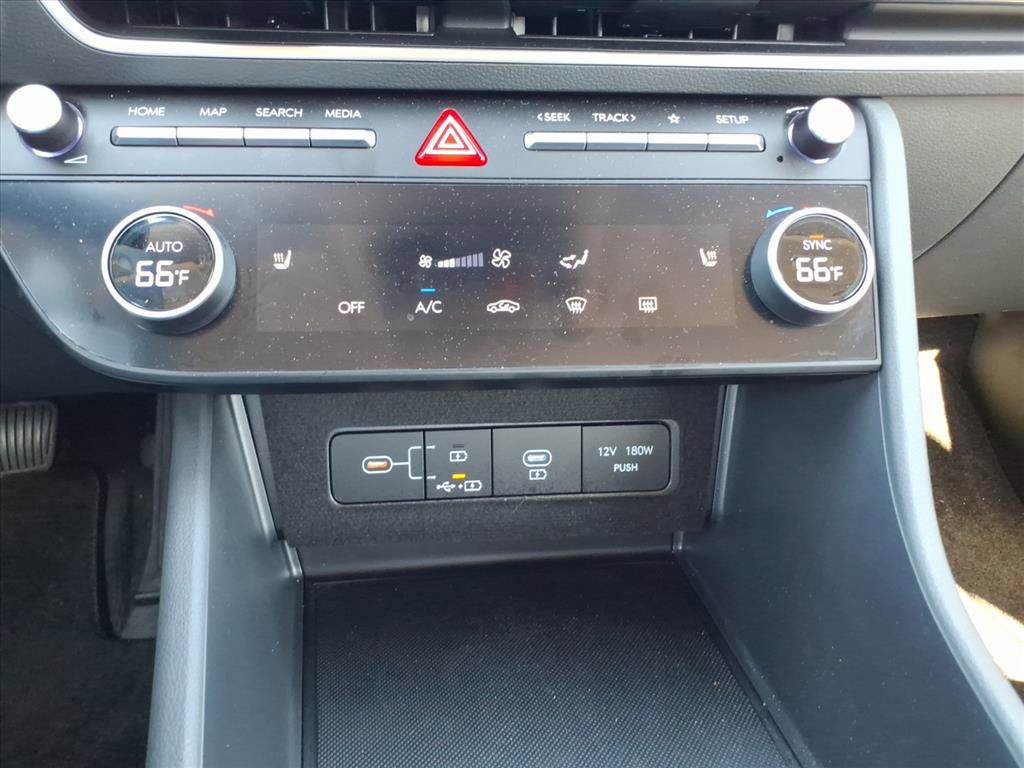 New 2025 Hyundai Sonata SEL image 23