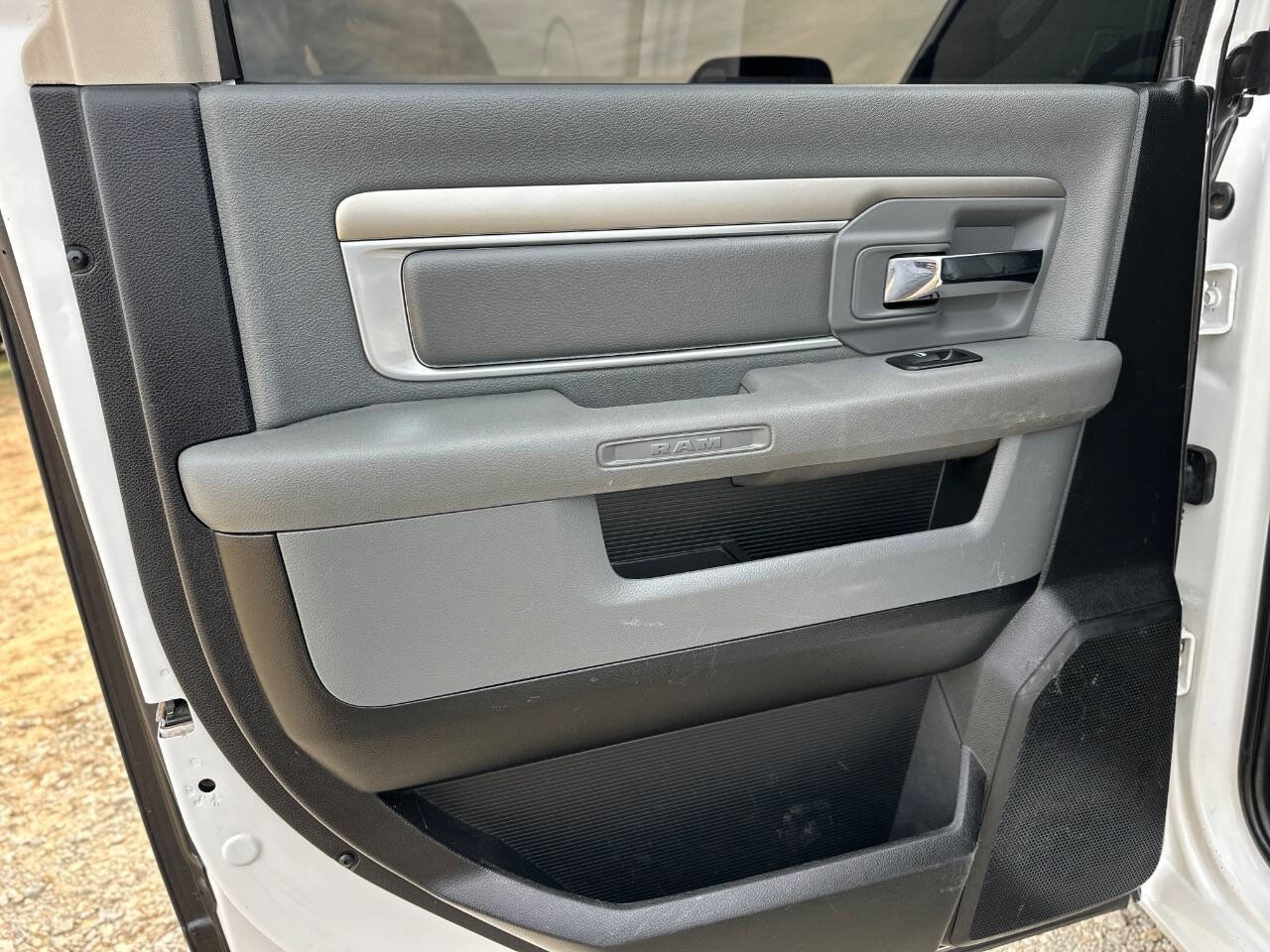 Used 2013 RAM 1500 Lone Star image 12