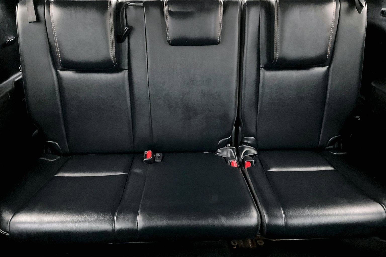 Used 2018 Toyota Highlander XLE image 19