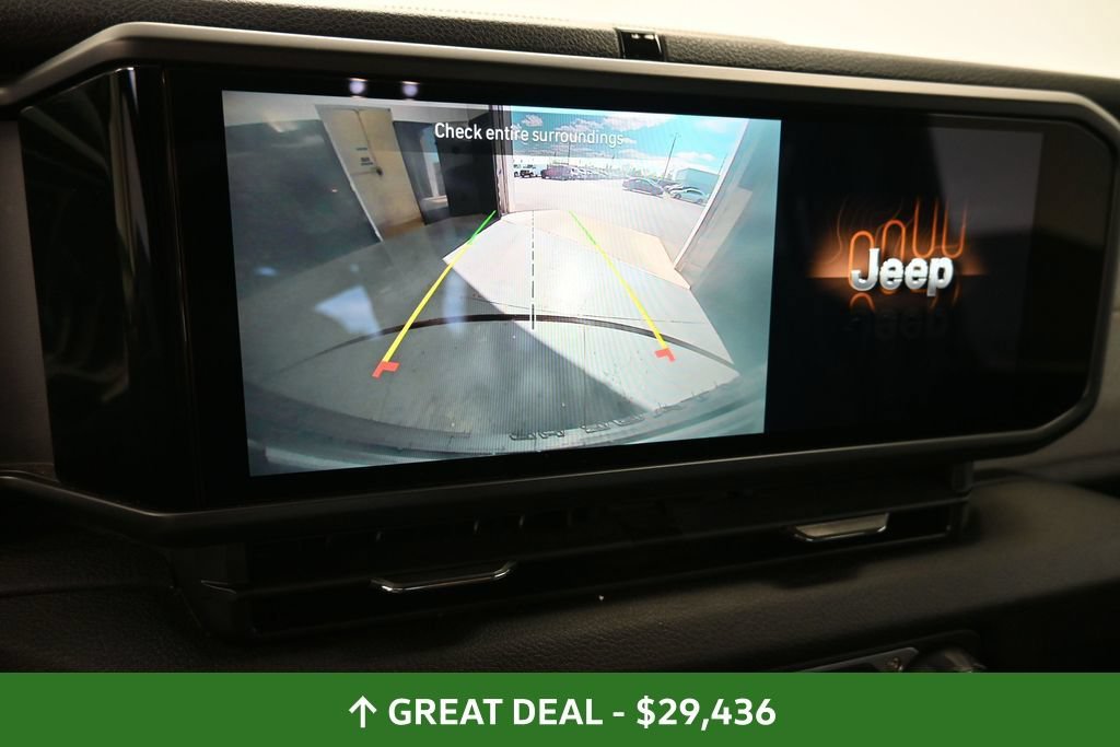 Used 2025 Jeep Wrangler Unlimited Sport AWD/4WD image 35