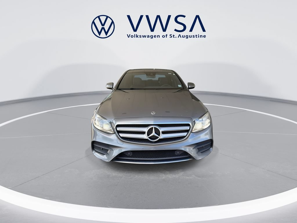Used 2017 Mercedes-Benz E 300 4MATIC image 3