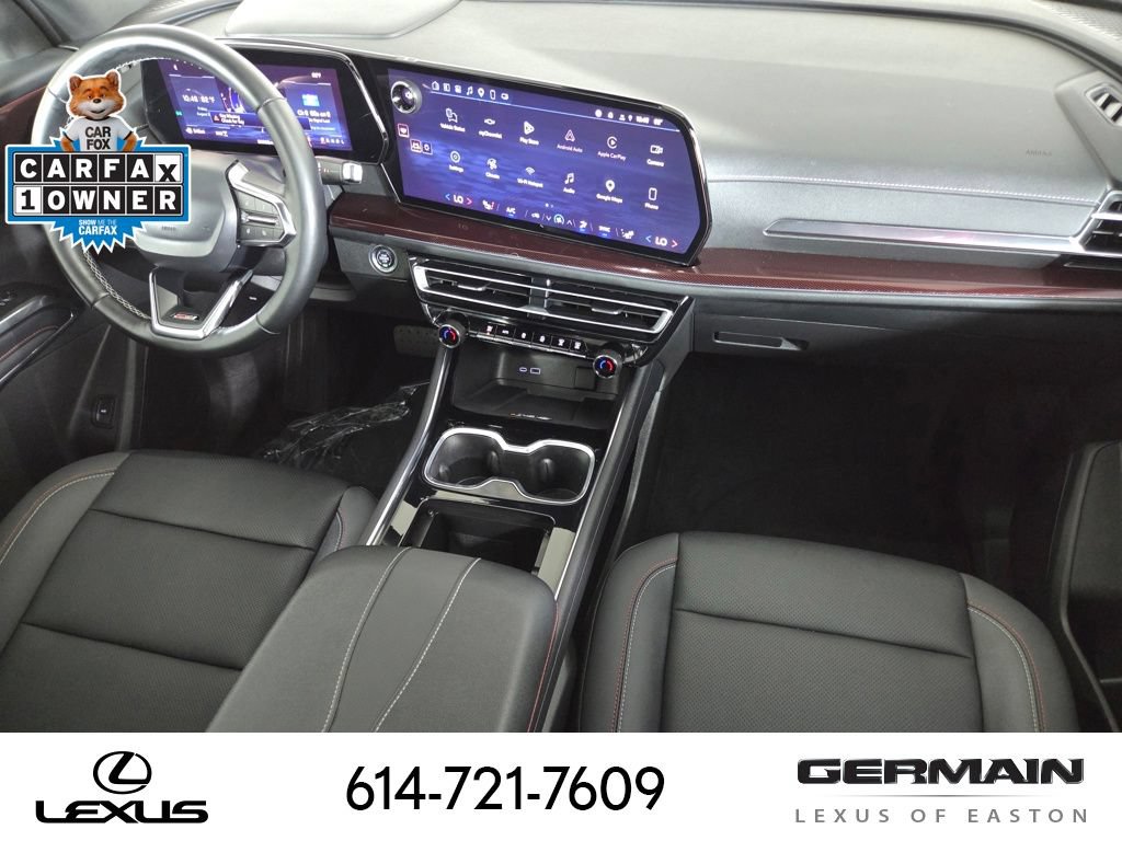 Used 2025 Chevrolet Traverse Z71 AWD/4WD image 29