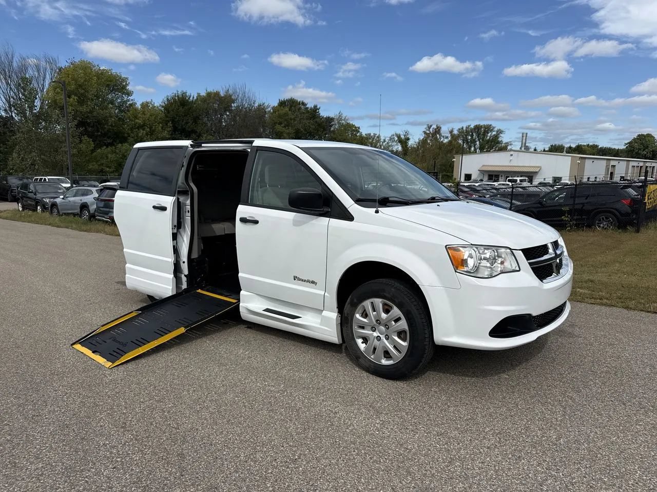 Used 2019 Dodge Grand Caravan SE
