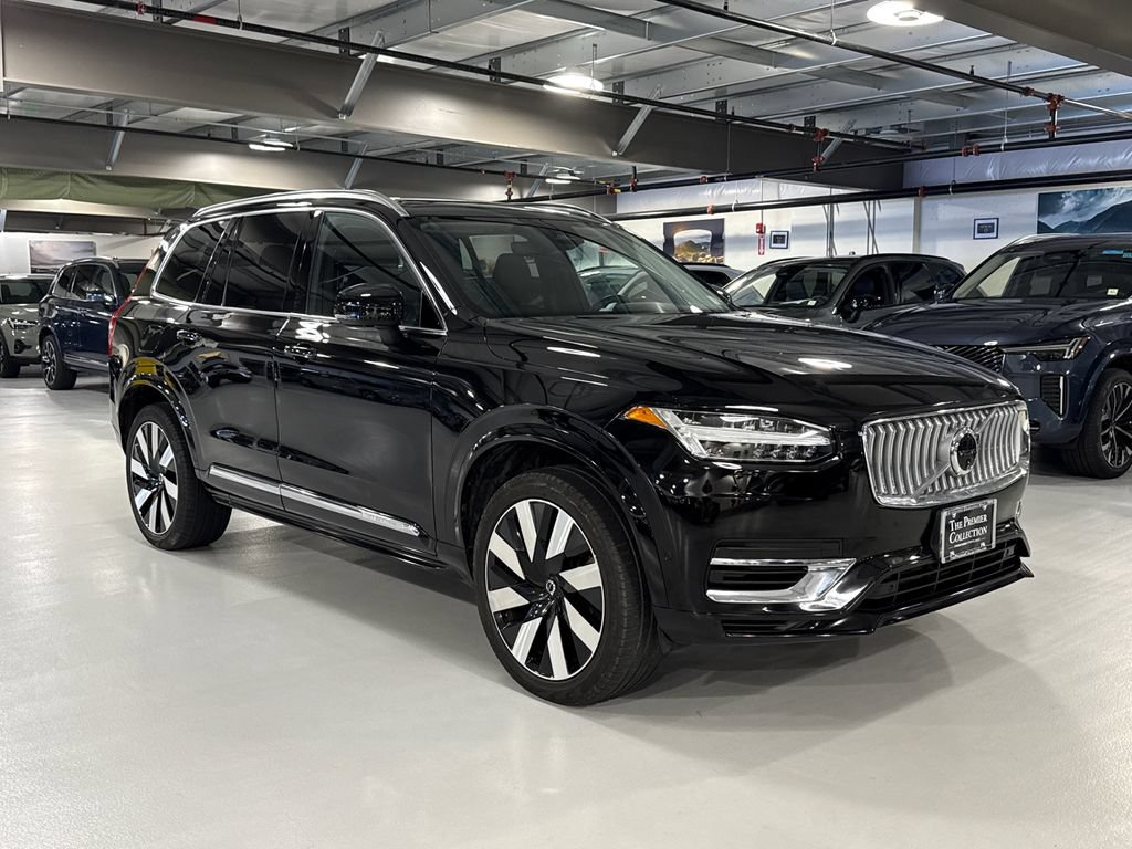 Certified 2024 Volvo XC90 T8 Plus w/ Protection Package Premier AWD/4WD image 1