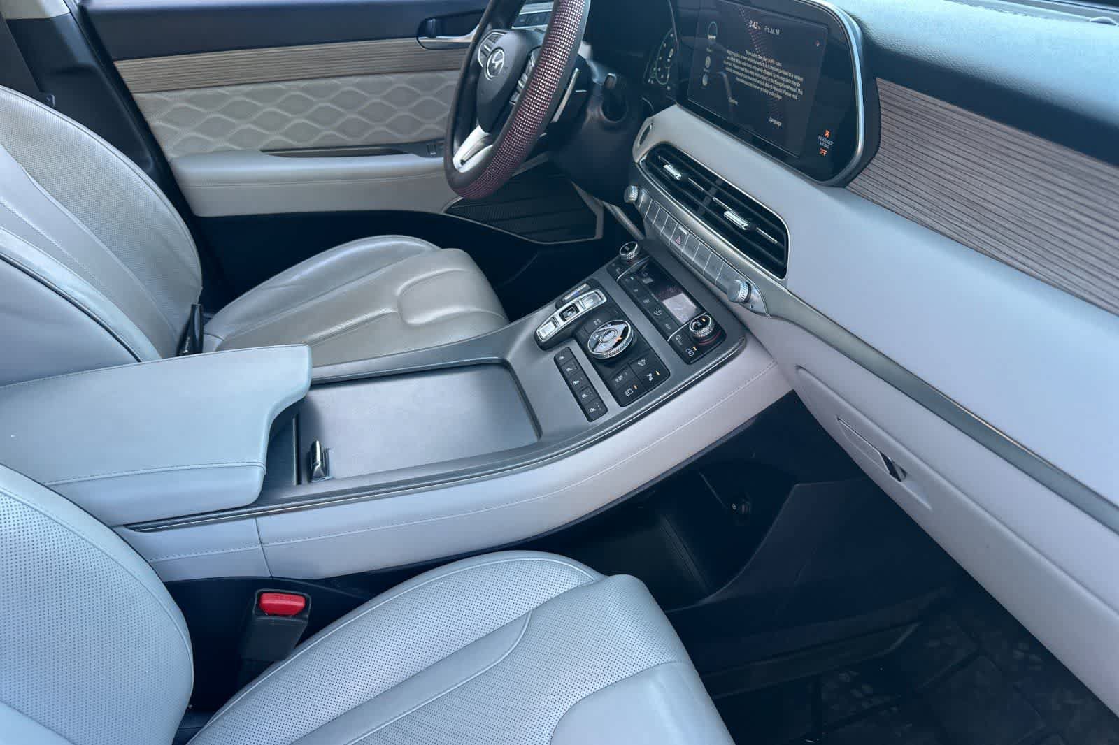 Used 2022 Hyundai Palisade Calligraphy w/ Winter Package AWD/4WD image 18