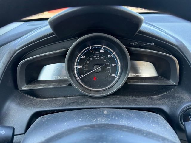 Used 2019 Toyota Yaris LE FWD image 13