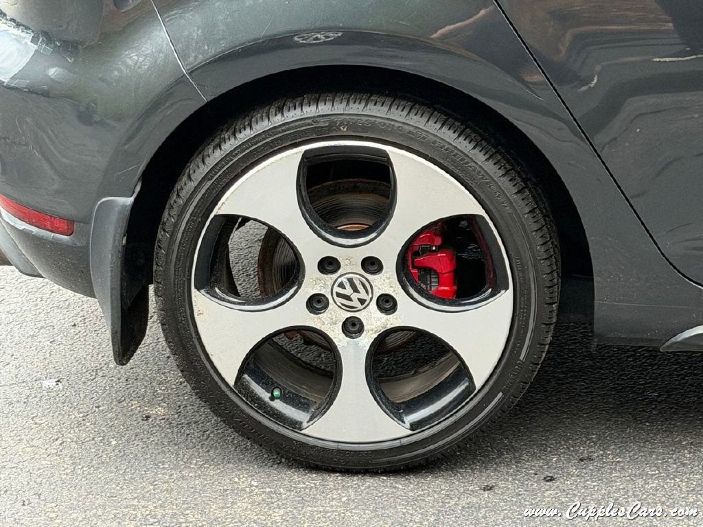 Used 2012 Volkswagen Golf 4-Door image 41