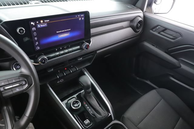 Used 2023 Chevrolet Colorado Trail Boss w/ Technology Package AWD/4WD image 25