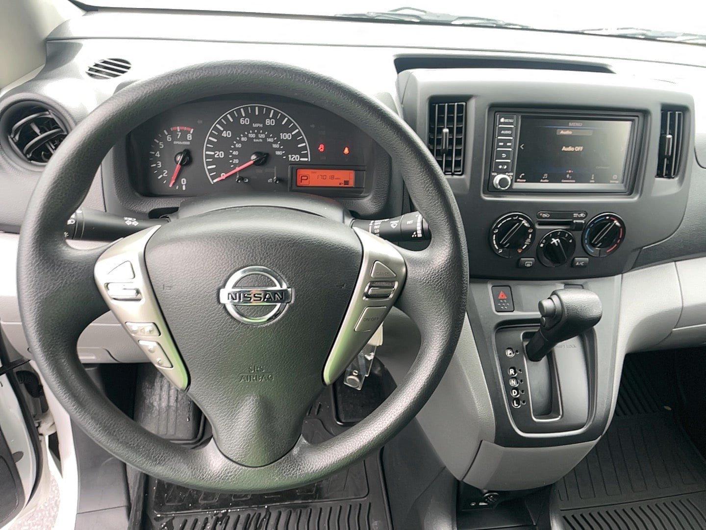 Used 2020 Nissan NV200 SV w/ Back Door Glass Package FWD image 17