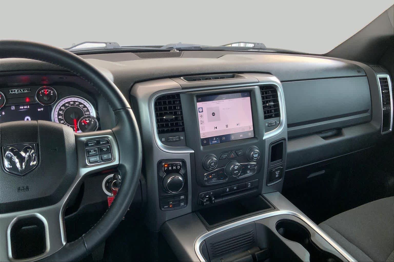 Used 2024 RAM 1500 Warlock w/ Trailer Tow Group AWD/4WD image 7