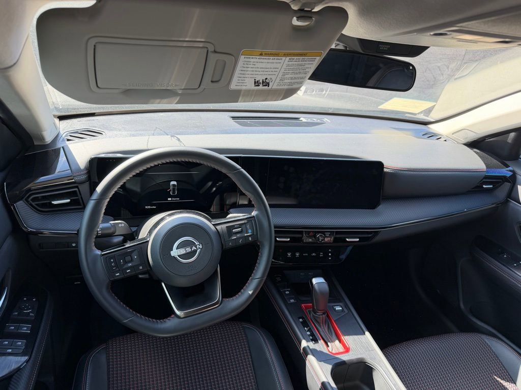 Used 2025 Nissan Kicks SR w/ Illumination Package image 9