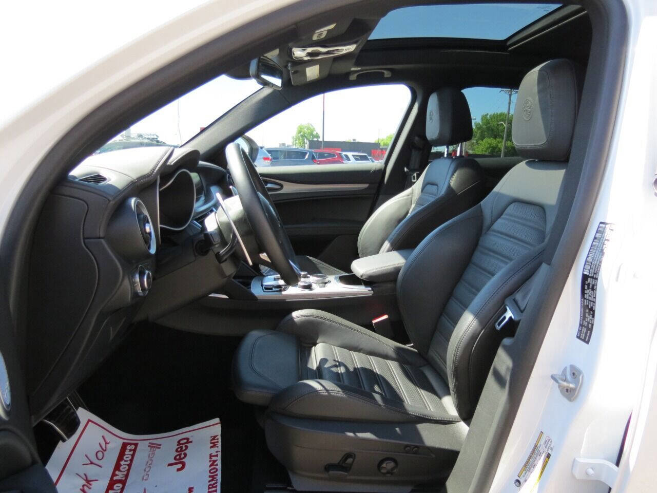 Used 2021 Alfa Romeo Stelvio Ti Sport image 11
