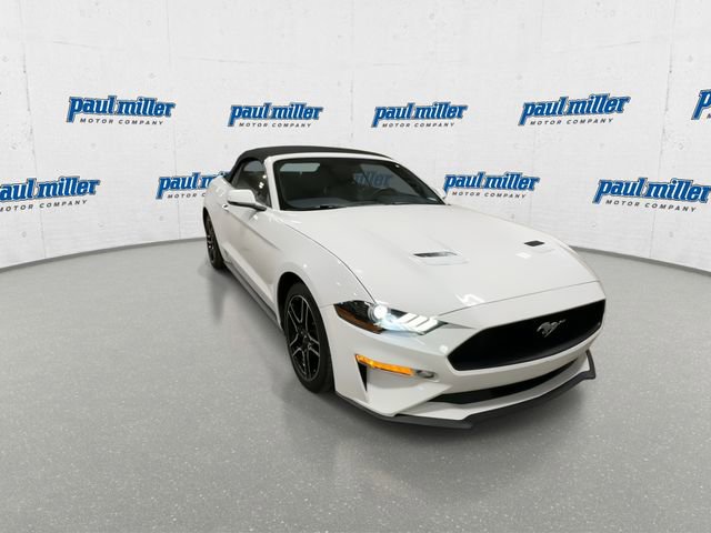 Used 2020 Ford Mustang Premium image 3