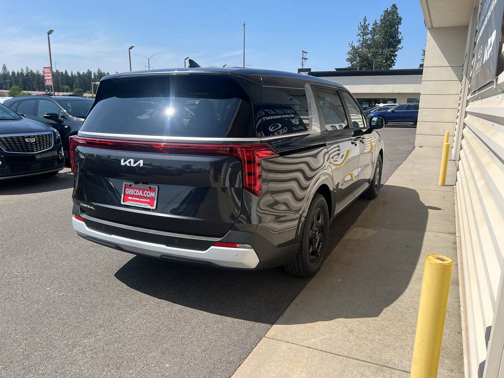 New 2026 Kia Carnival image 4