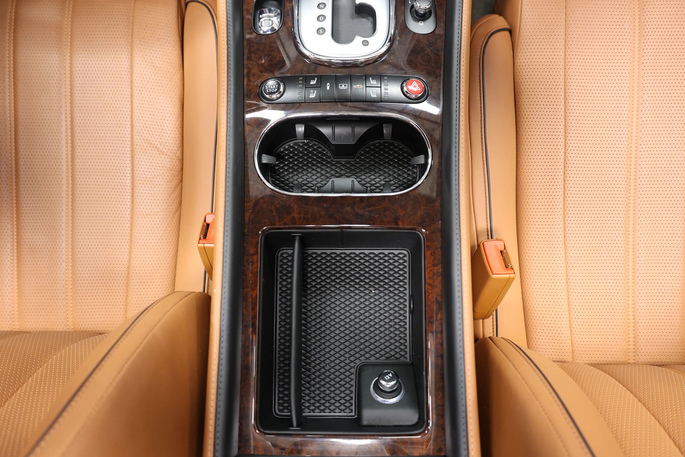 Used 2015 Bentley Flying Spur V8 AWD/4WD image 31