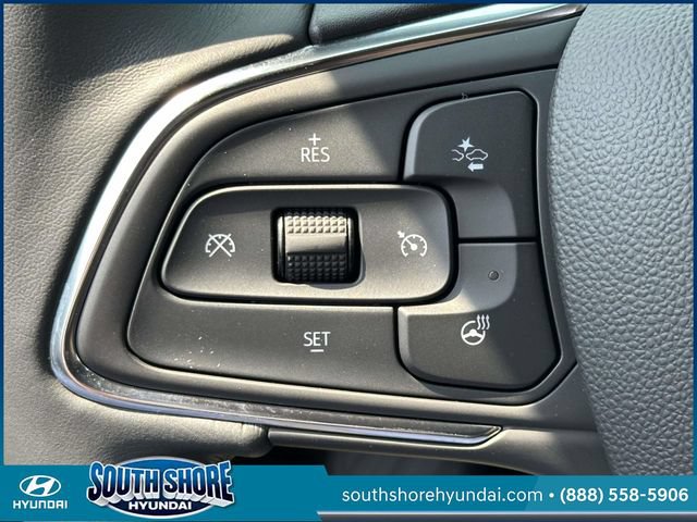 Used 2023 Buick Envision Essence FWD image 23