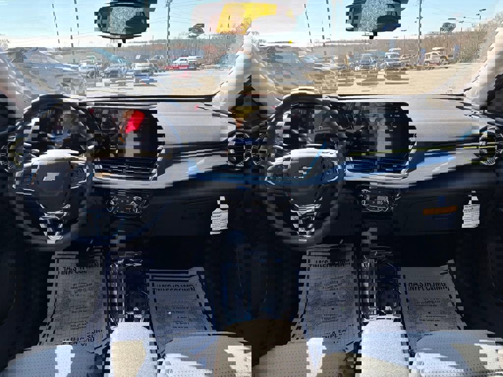 New 2026 Chevrolet Trax LT w/ Sunroof Package image 14