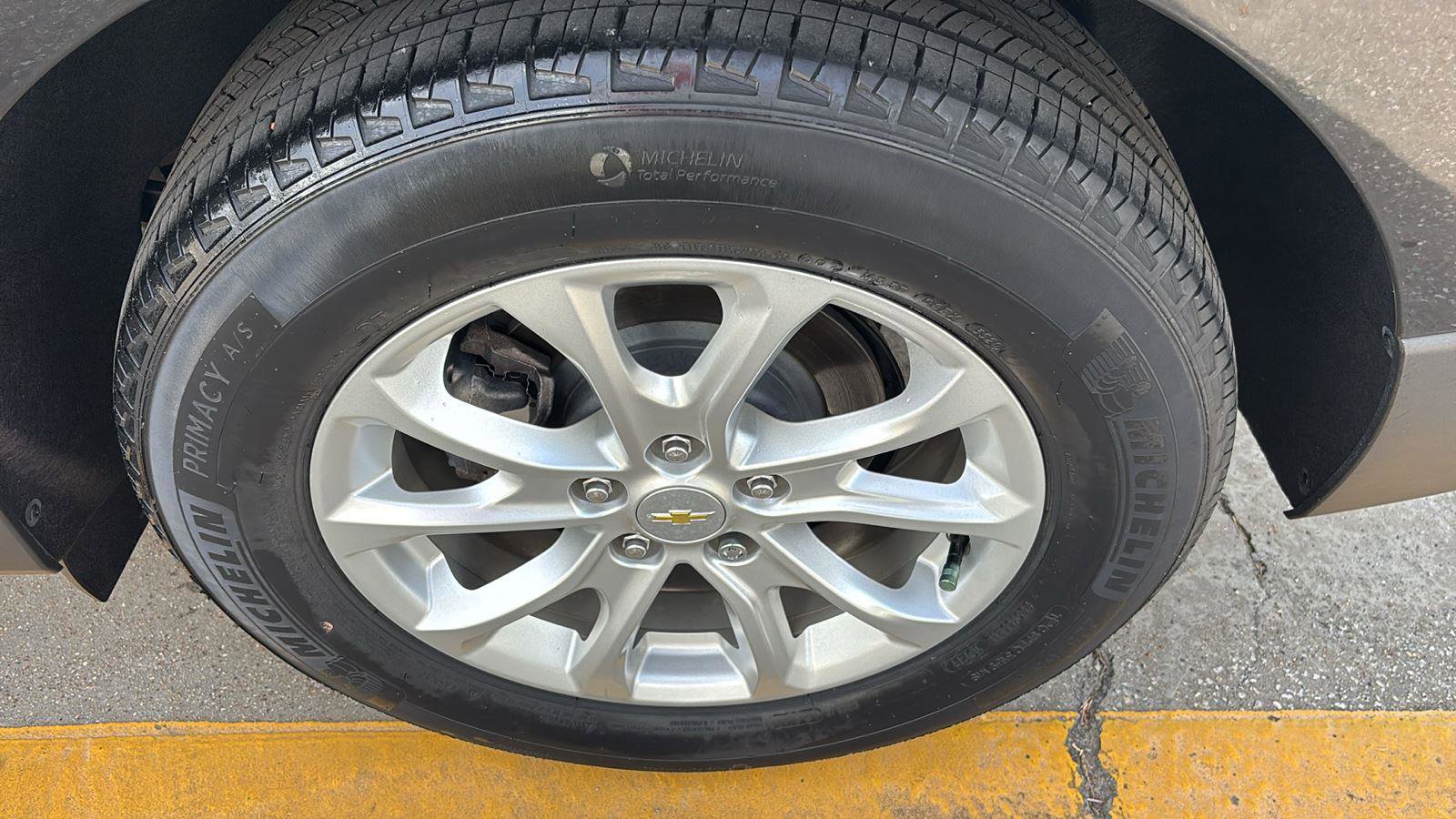 Used 2020 Chevrolet Equinox LT image 5