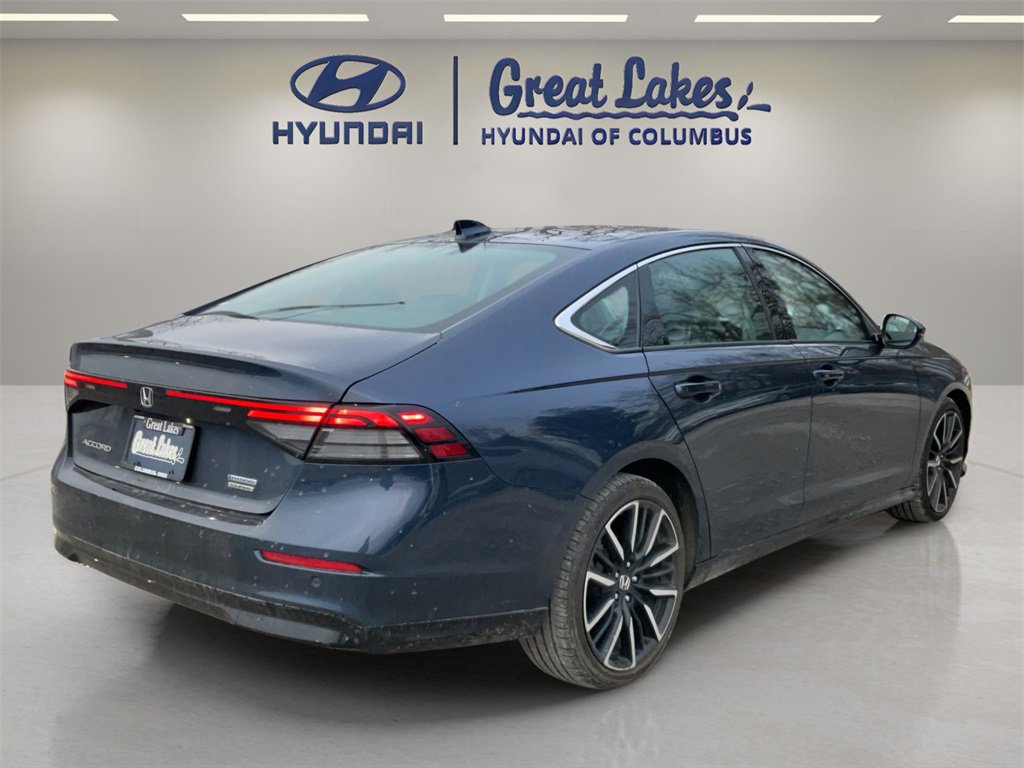 Used 2023 Honda Accord Touring image 5