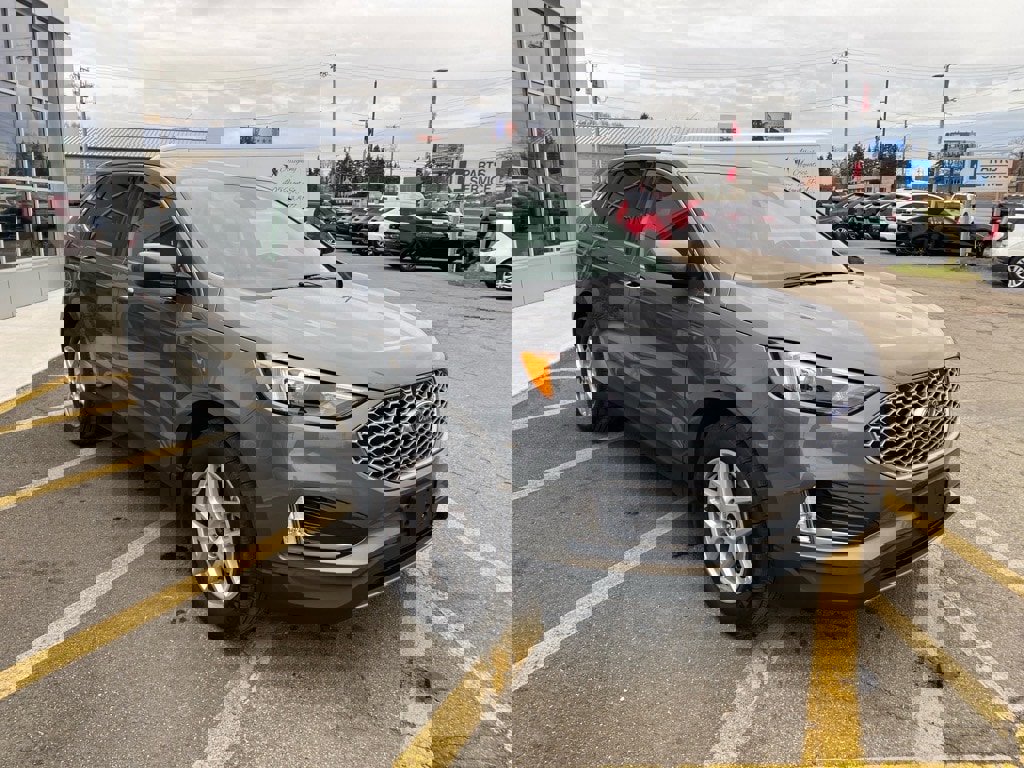 Used 2024 Ford Edge SEL w/ Convenience Package image 7