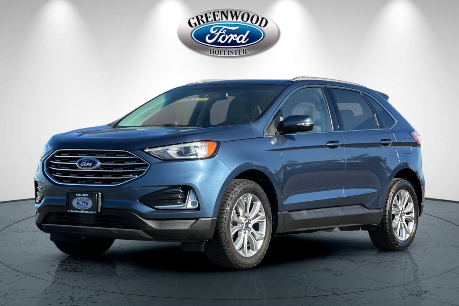Certified 2019 Ford Edge Titanium w/ Cold Weather Package image 8