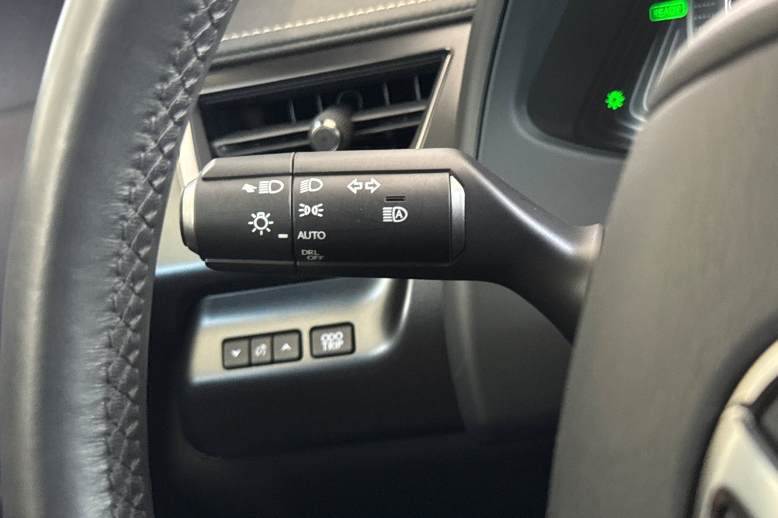 Certified 2023 Lexus UX 250h FWD w/ Accessory Package (Z2) image 32