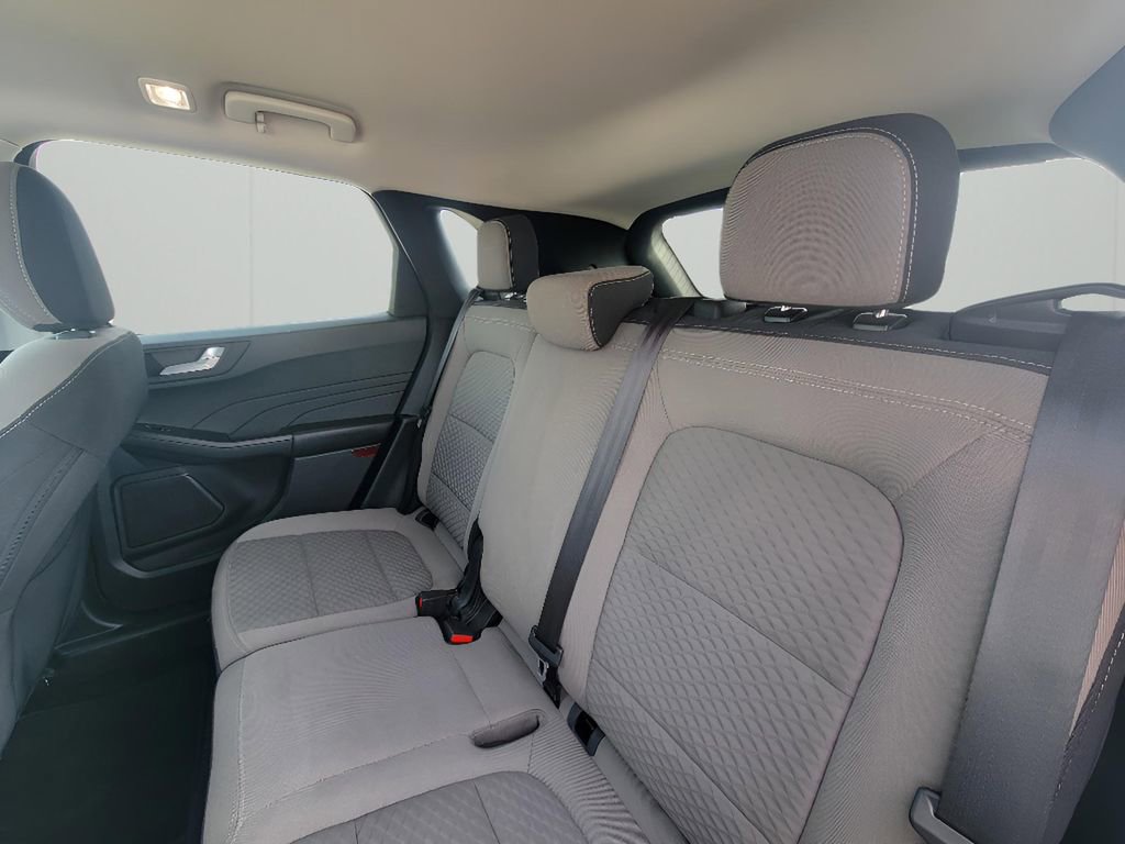 Used 2021 Ford Escape SE FWD image 25