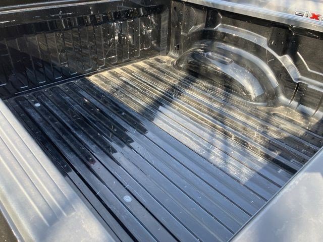 Used 2025 RAM 1500 Laramie w/ Sport Appearance Package AWD/4WD image 21