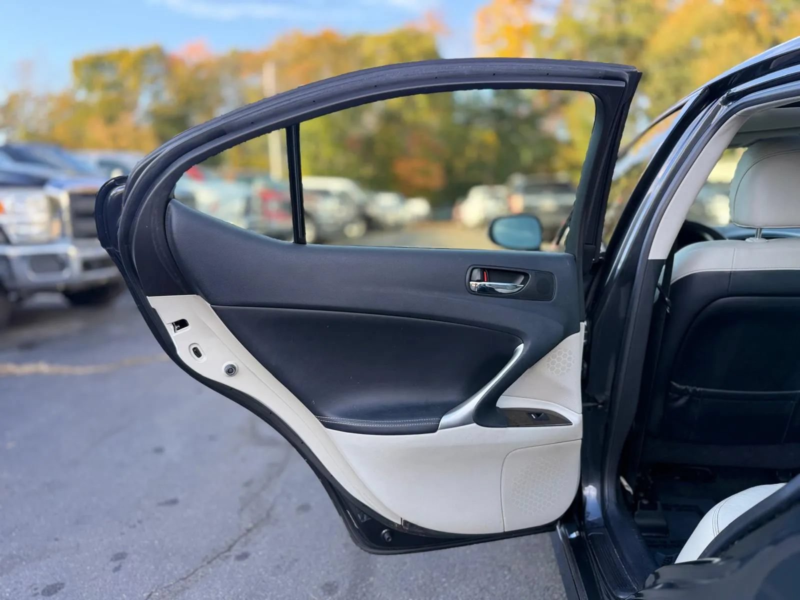 Used 2010 Lexus IS 250 AWD w/ Preferred Accessory Package image 28