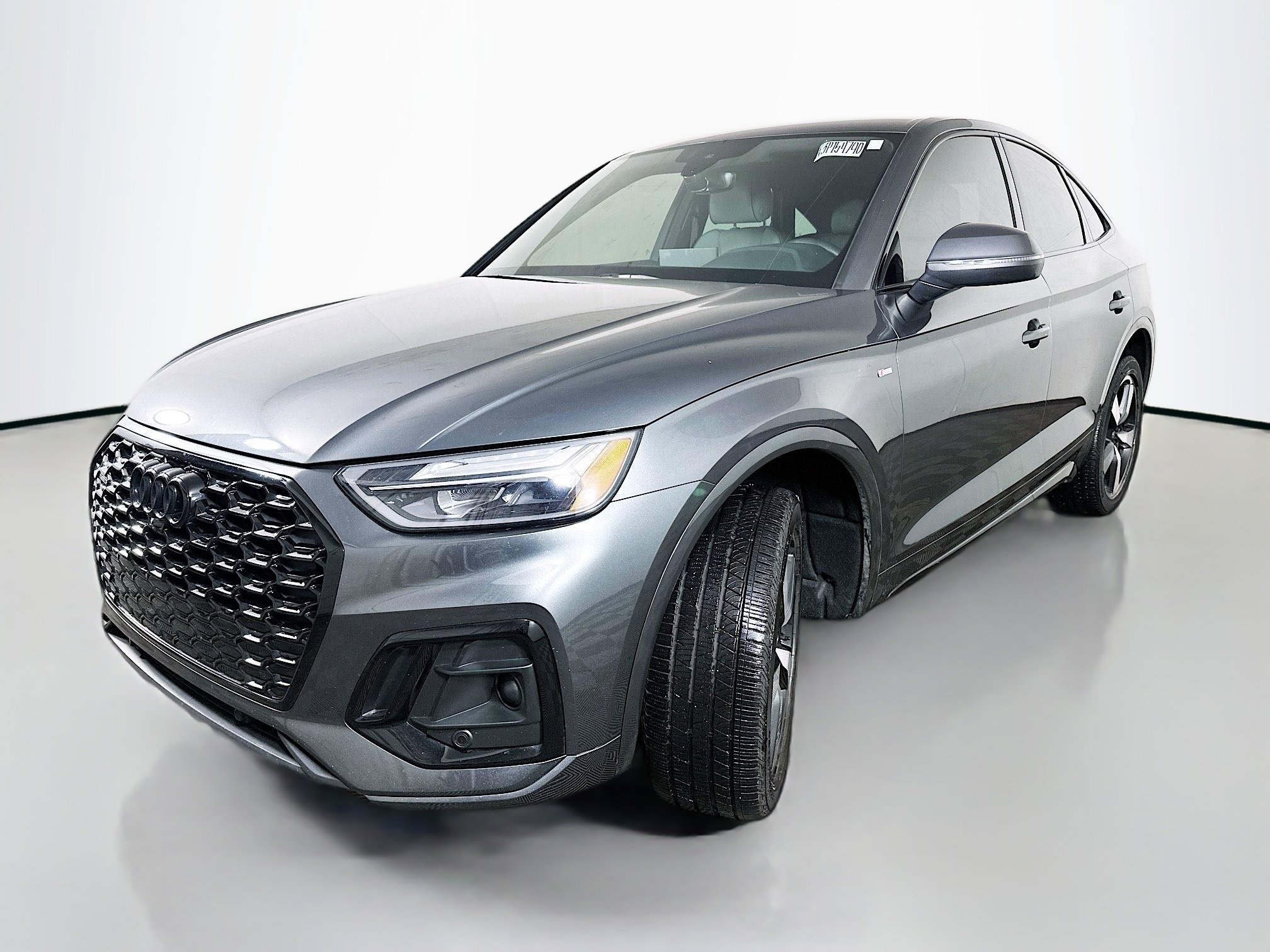 Used 2023 Audi Q5 2.0T Premium Plus w/ Premium Plus Package image 3