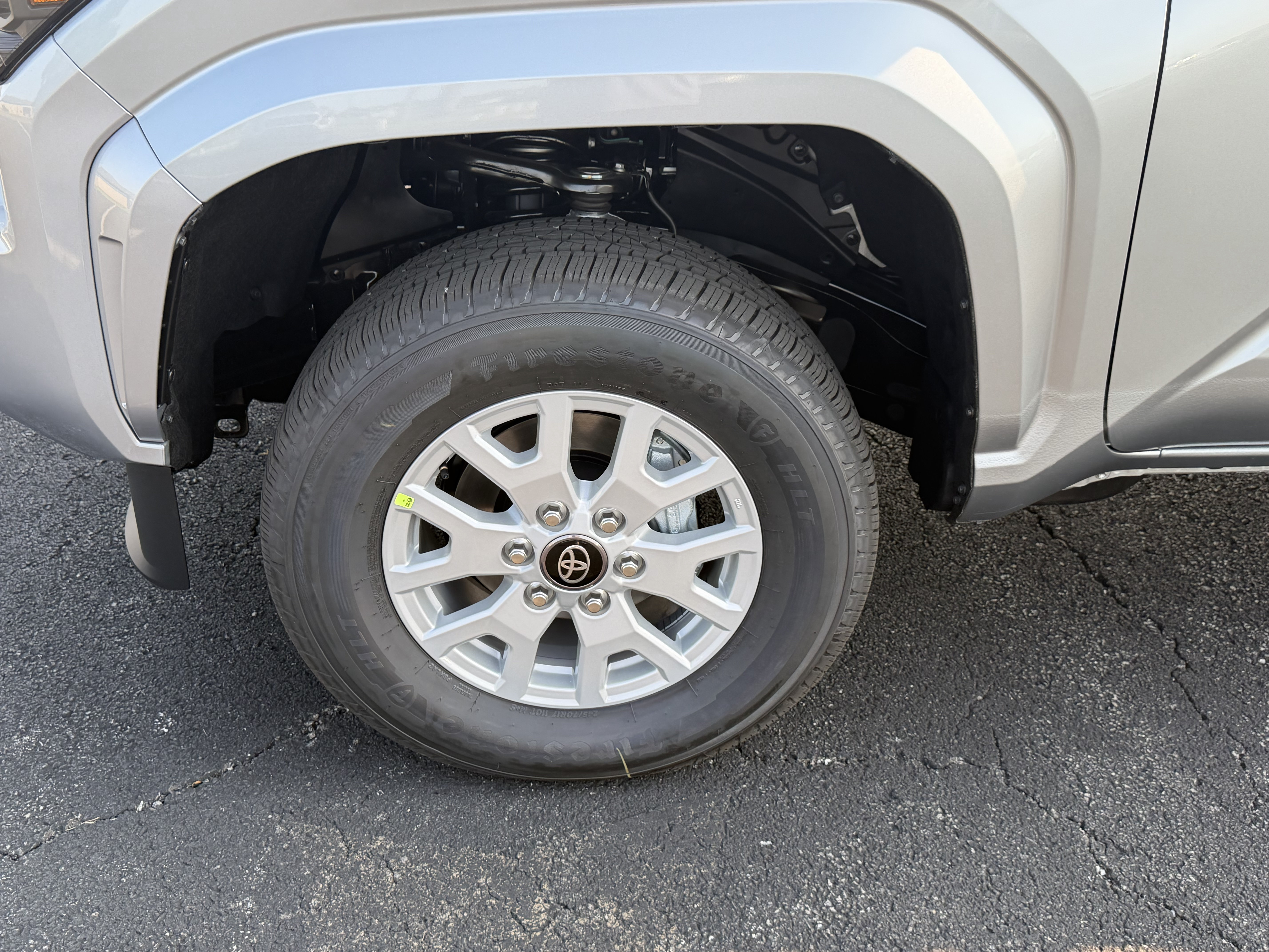 New 2026 Toyota Tacoma SR5 AWD/4WD image 4
