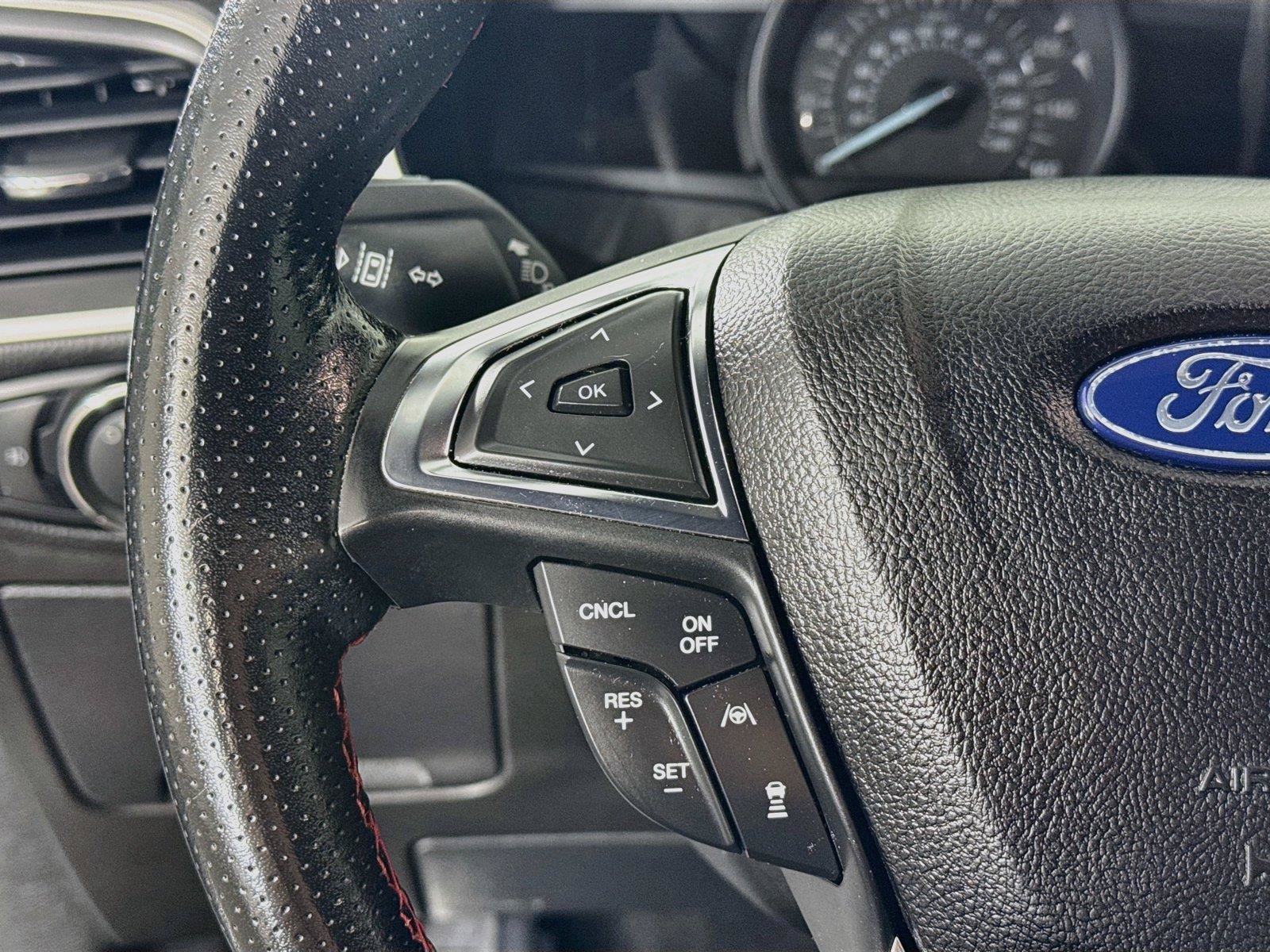 Used 2021 Ford Edge ST-Line FWD image 18