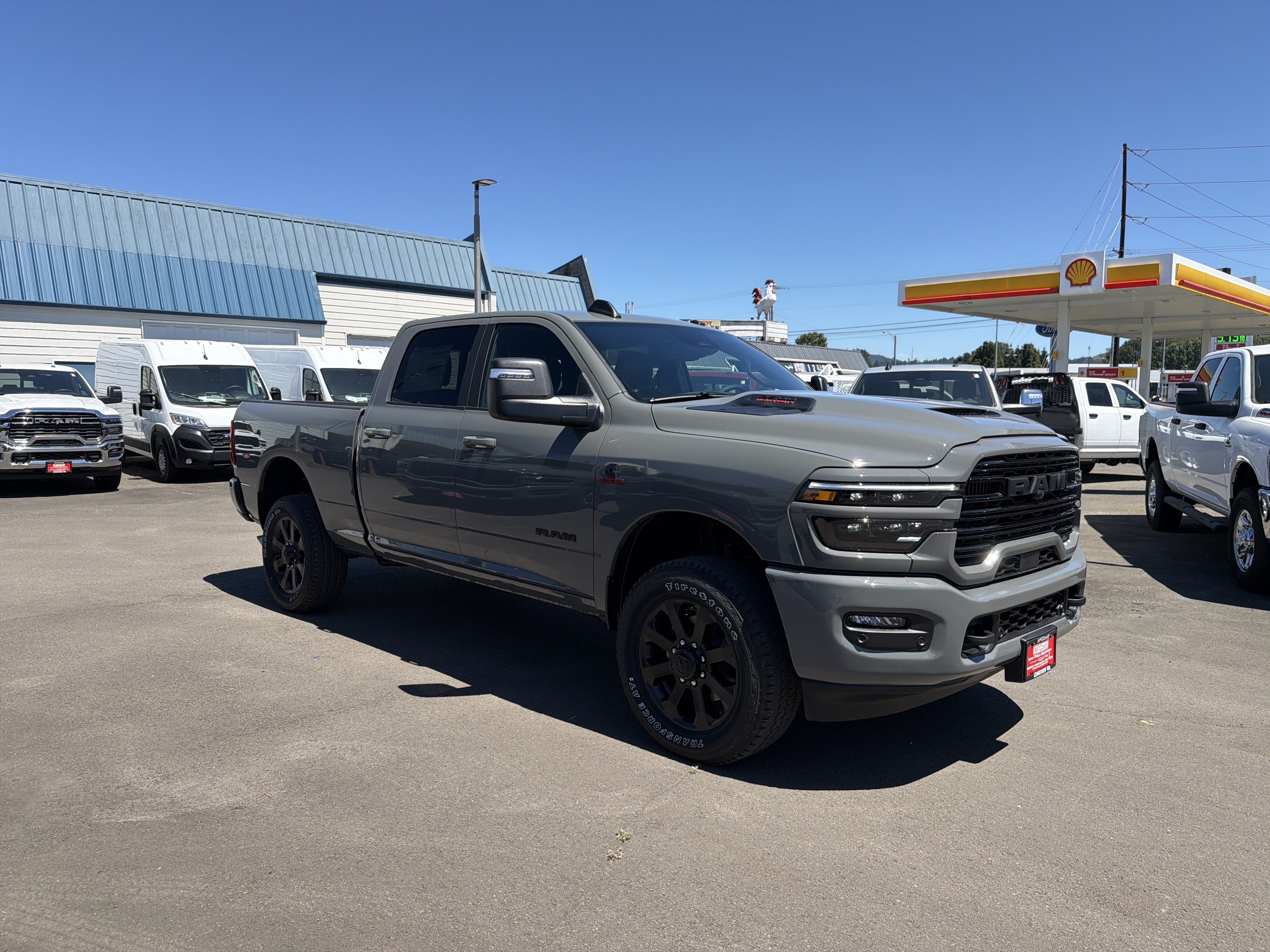 New 2026 RAM 2500 Laramie w/ Night Edition AWD/4WD image 7