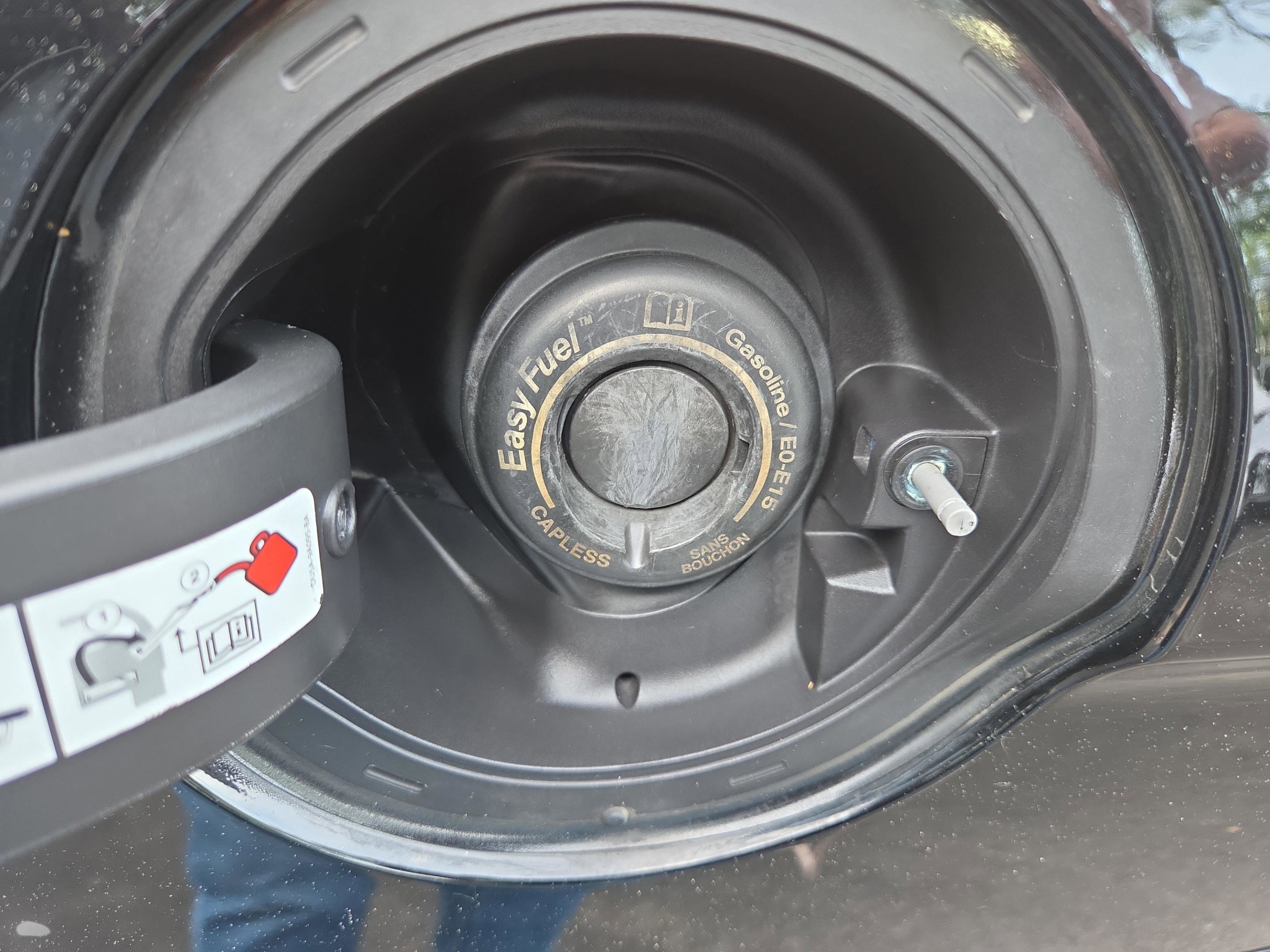 Used 2020 Ford Mustang Premium RWD image 29