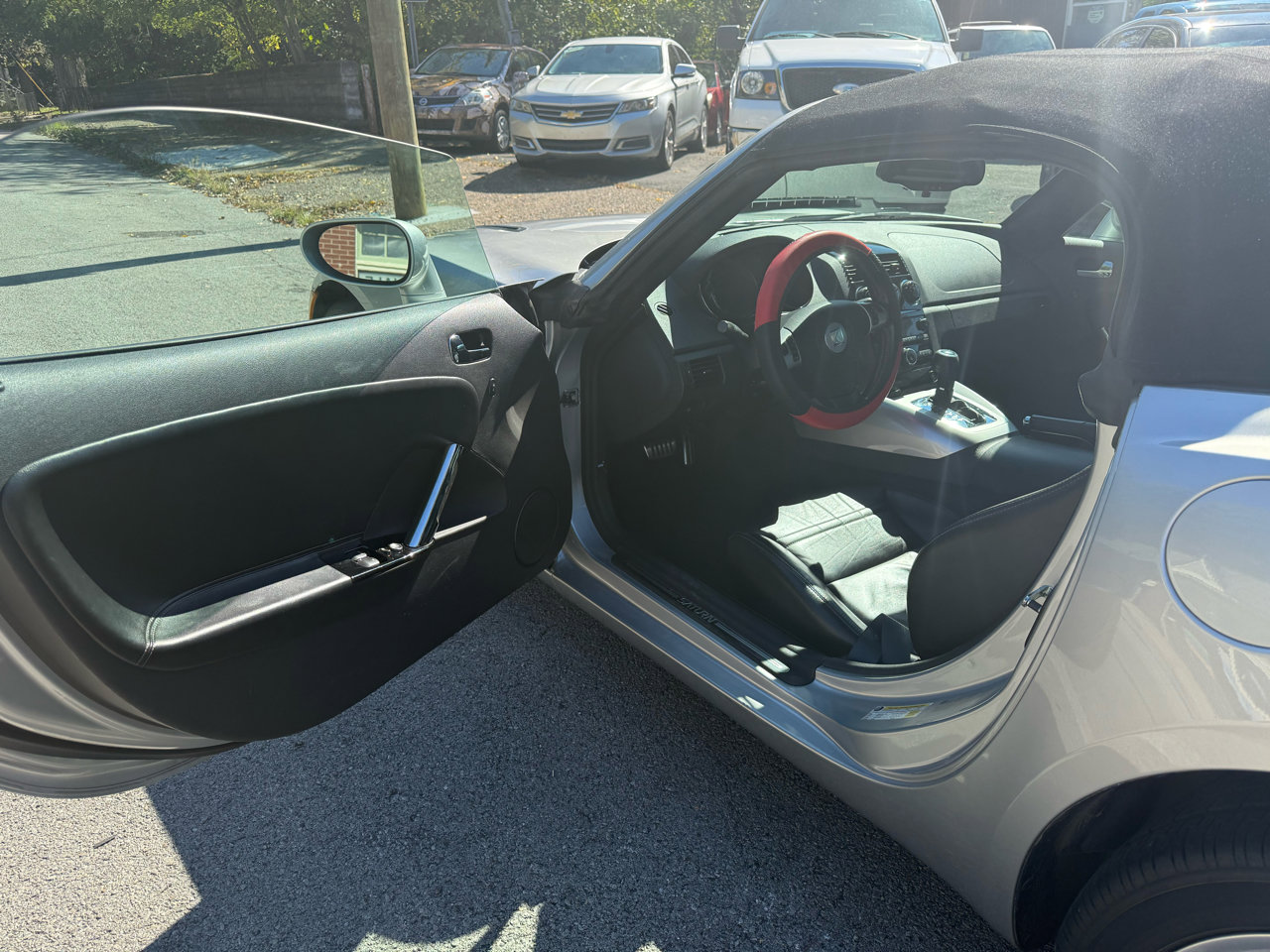 Used 2008 Saturn Sky w/ Premium Trim Package image 11