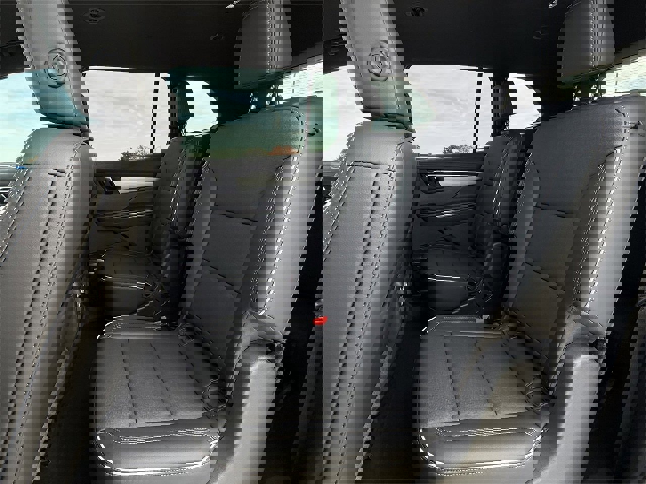 Certified 2025 Buick Enclave Preferred image 29