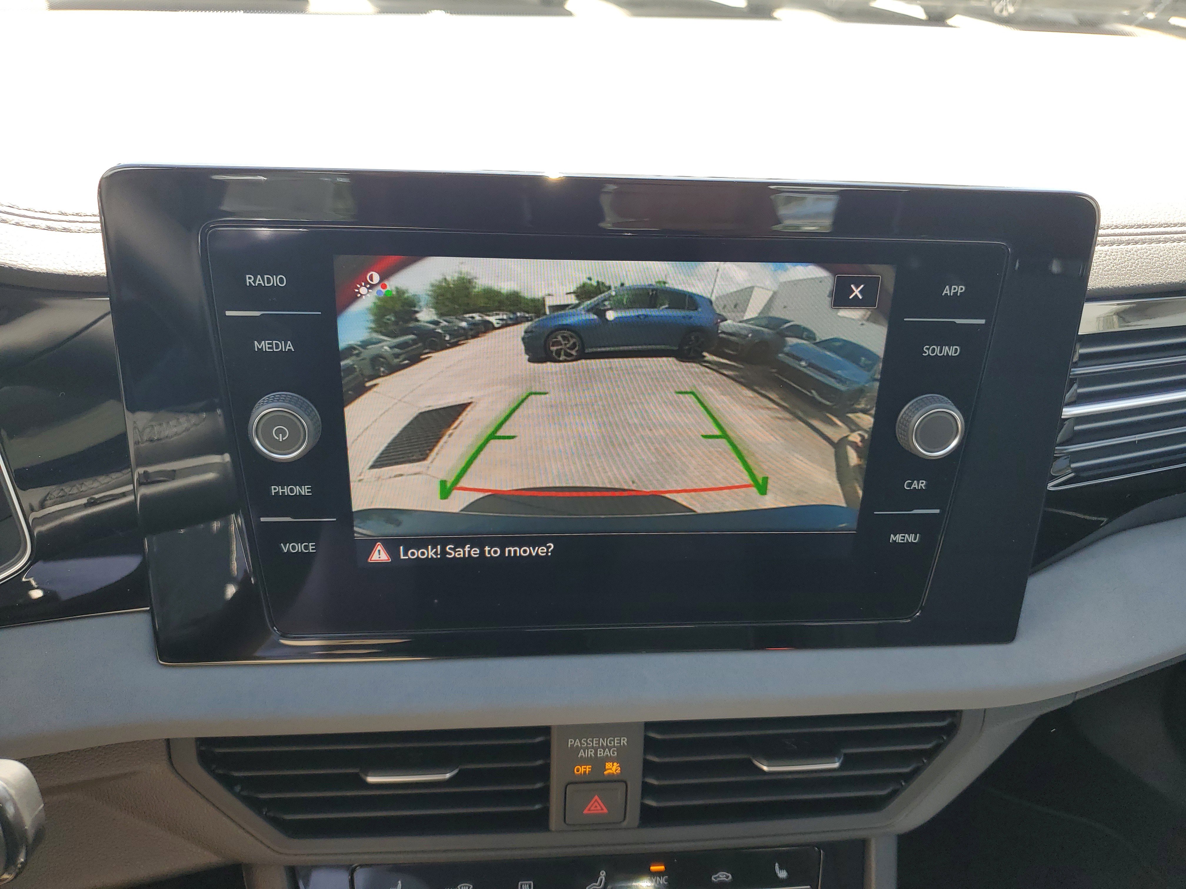 New 2025 Volkswagen Jetta SE image 21