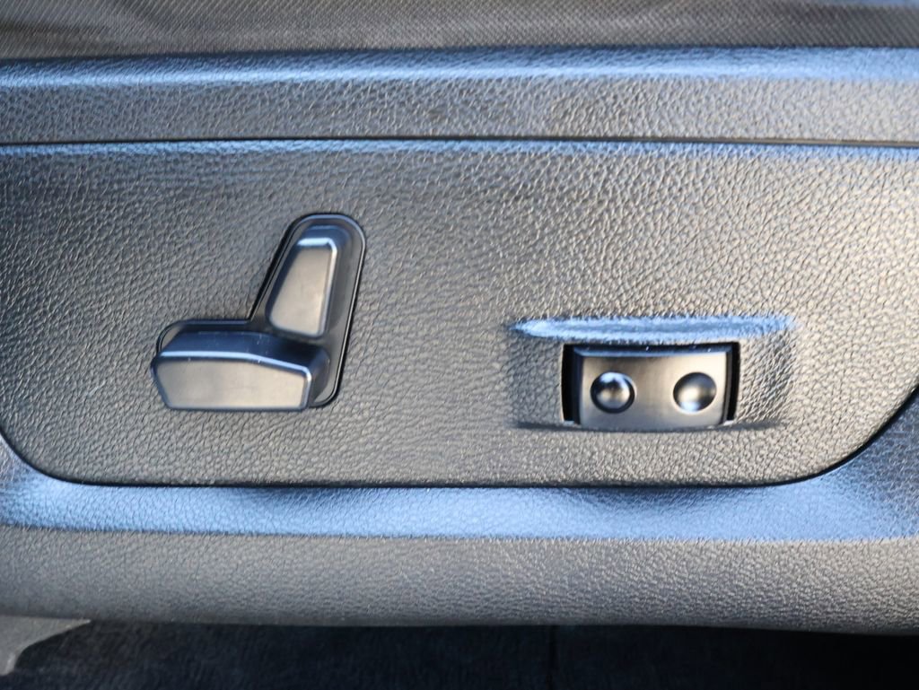 Used 2017 RAM 1500 Sport w/ Convenience Group image 14