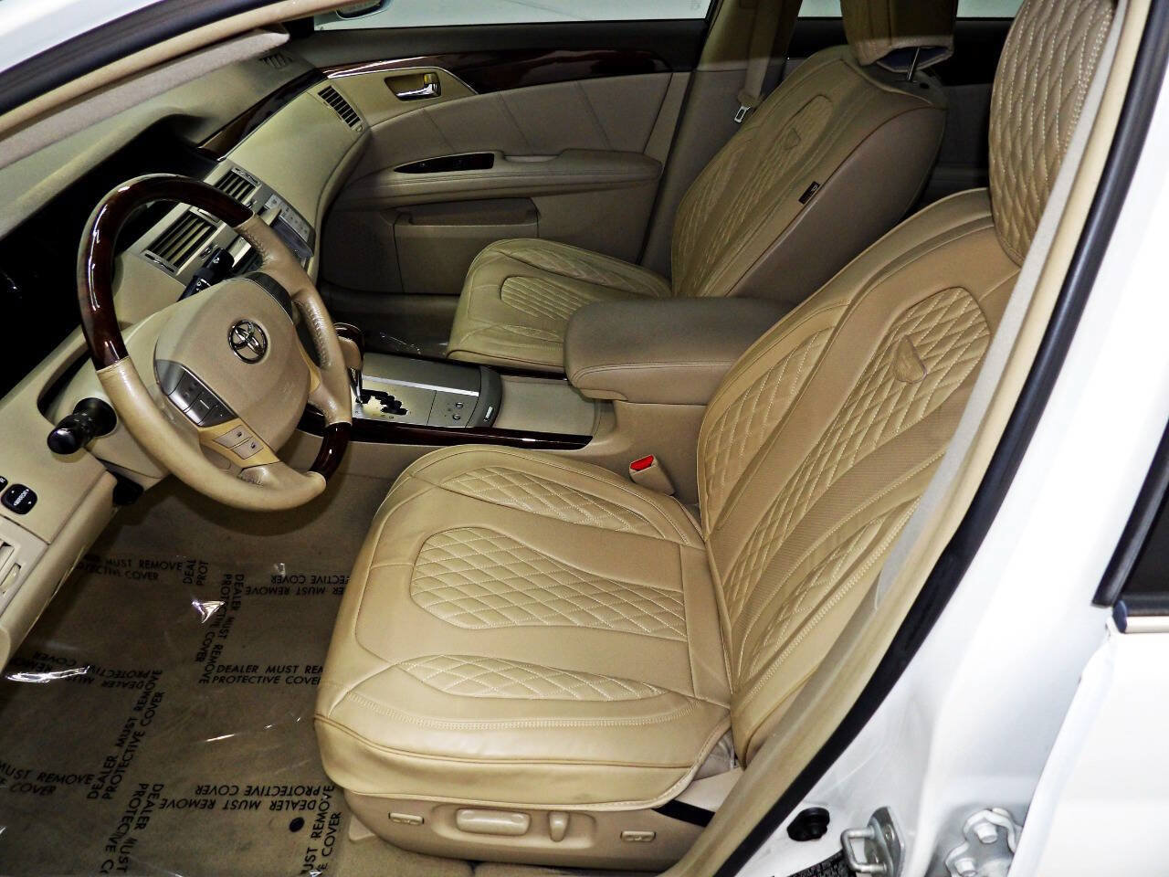 Used 2009 Toyota Avalon Limited FWD image 8