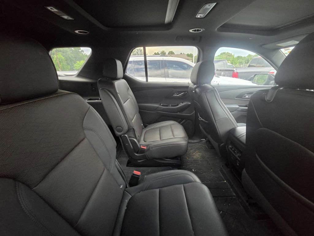 Used 2023 Chevrolet Traverse High Country w/ LPO, Floor Liner Package FWD image 12
