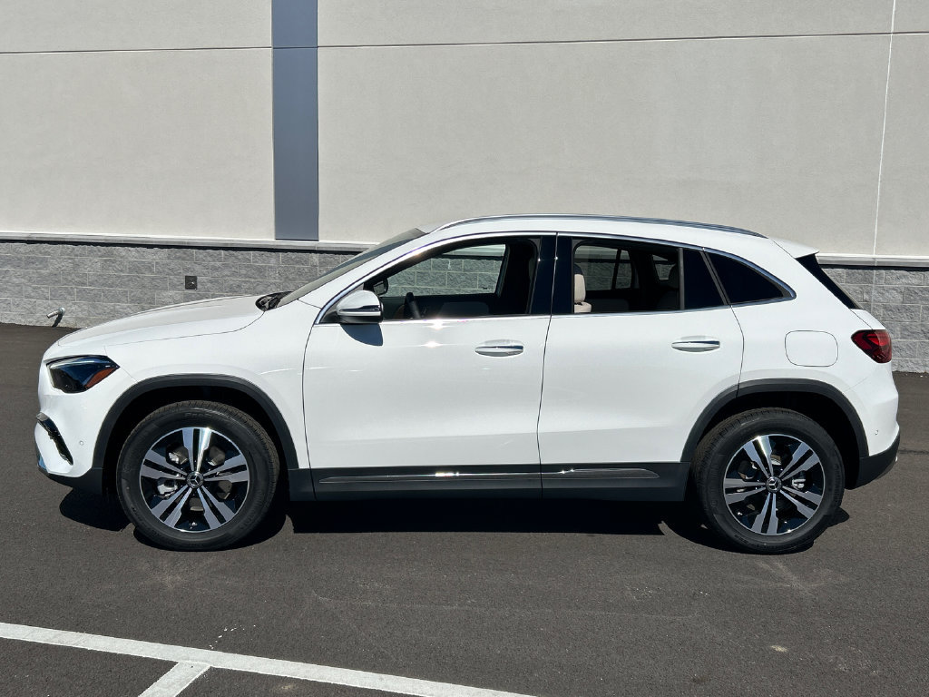 New 2026 Mercedes-Benz GLA 250 4MATIC image 4
