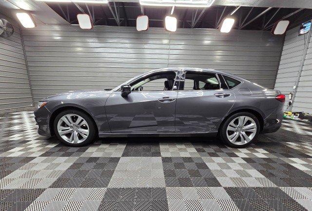 Used 2023 Acura TLX w/ Technology Package FWD image 9