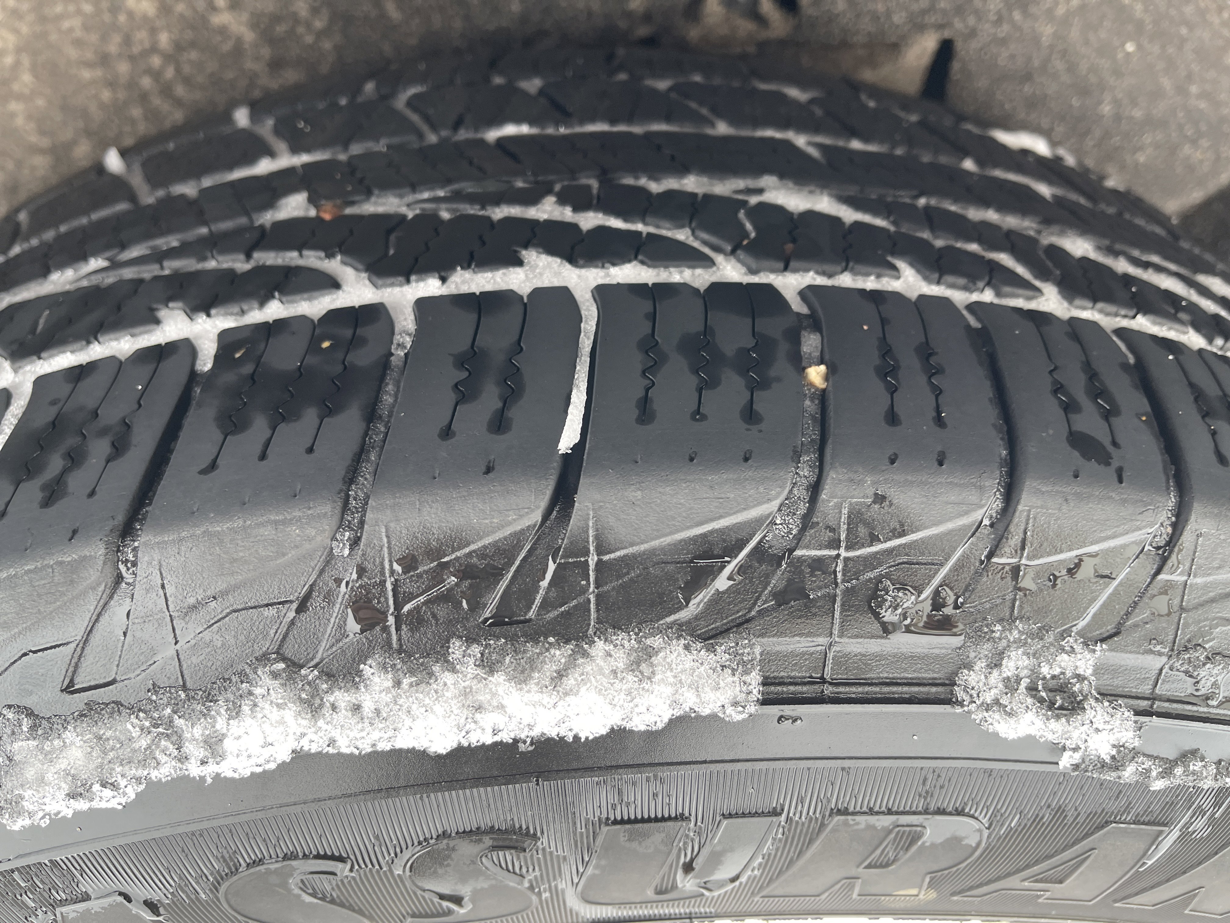 Used 2018 Ford Edge SEL w/ Equipment Group 201A image 22