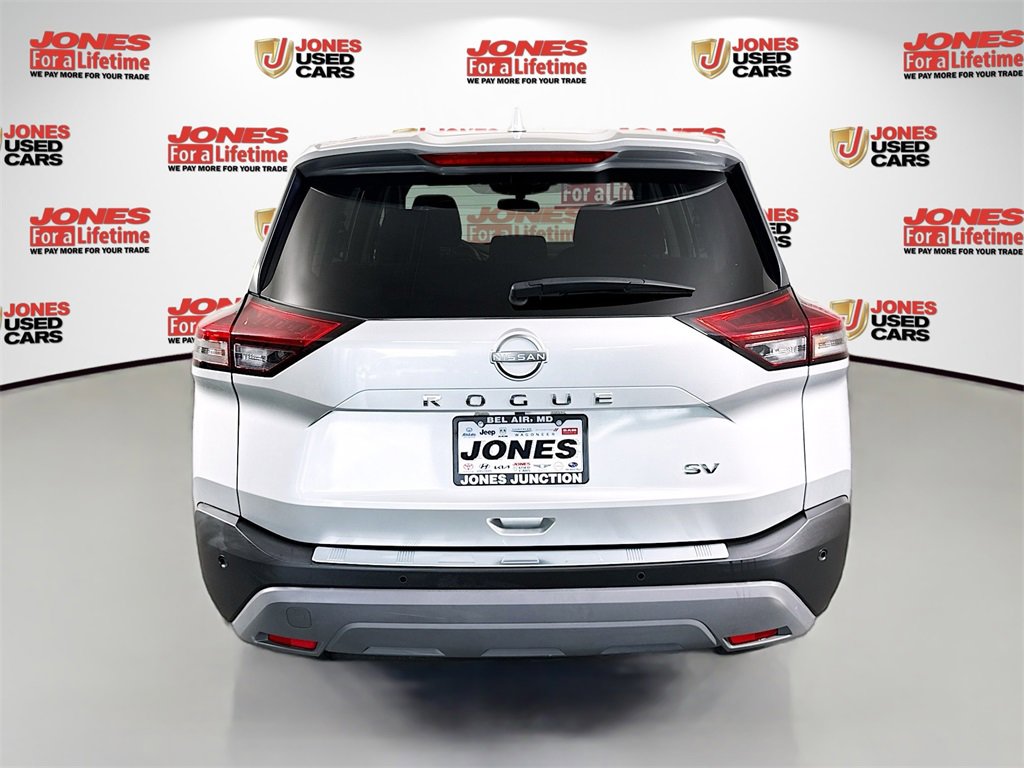 Certified 2022 Nissan Rogue SV image 13
