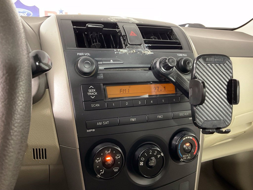 Used 2009 Toyota Corolla LE FWD image 21