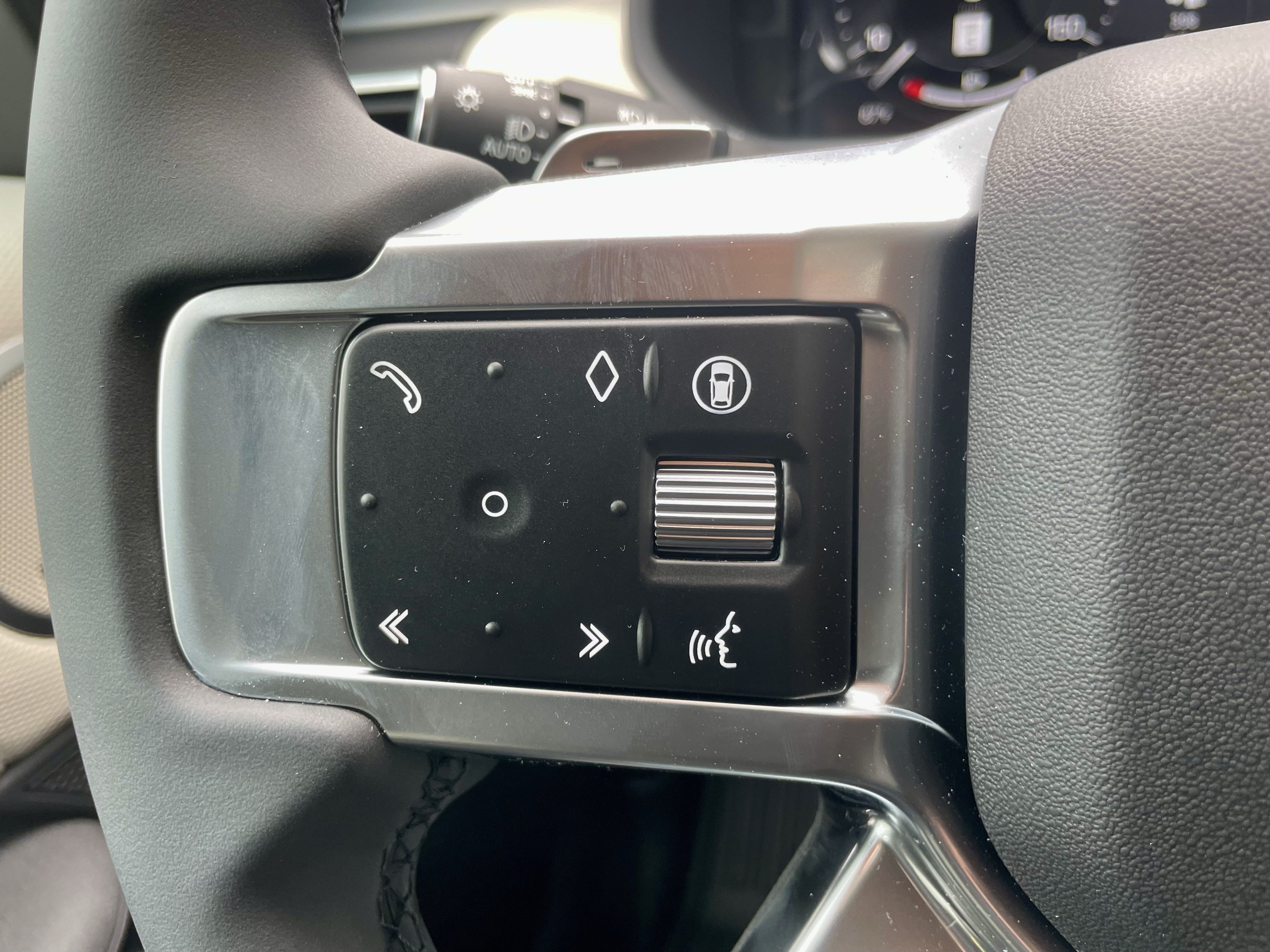 New 2026 Land Rover Discovery Dynamic SE AWD/4WD image 23