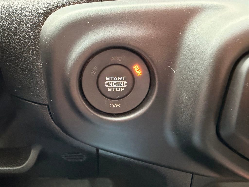 Used 2021 Jeep Gladiator Sport AWD/4WD image 19