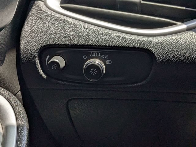 Used 2024 Chevrolet Malibu LT FWD image 21