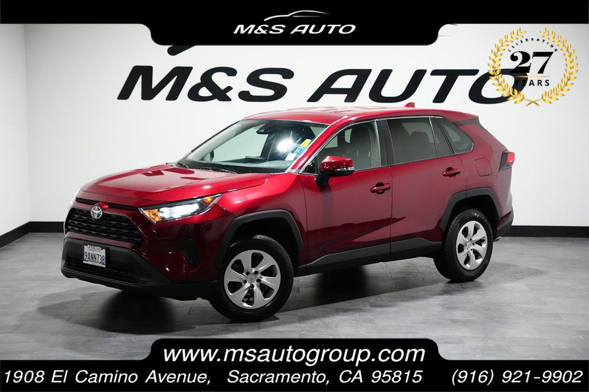 Used 2022 Toyota RAV4 LE